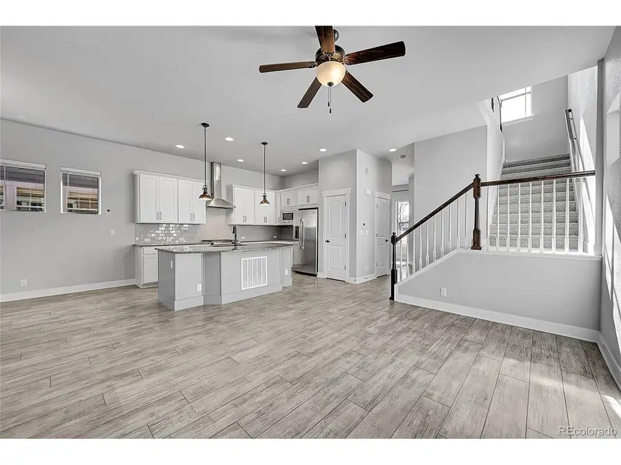 10539 E 25th Dr, Aurora, CO 80010 - #3