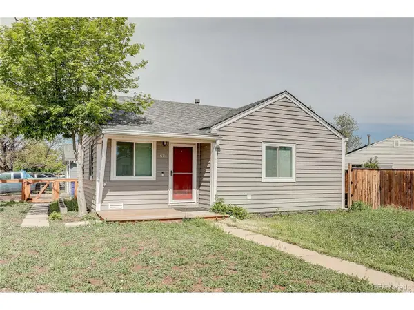 705 Newark St, Aurora, CO 80010