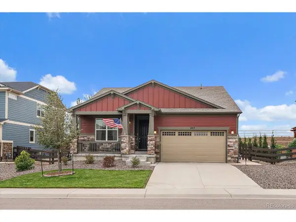 877 Stagecoach Dr, Lafayette, CO 80026