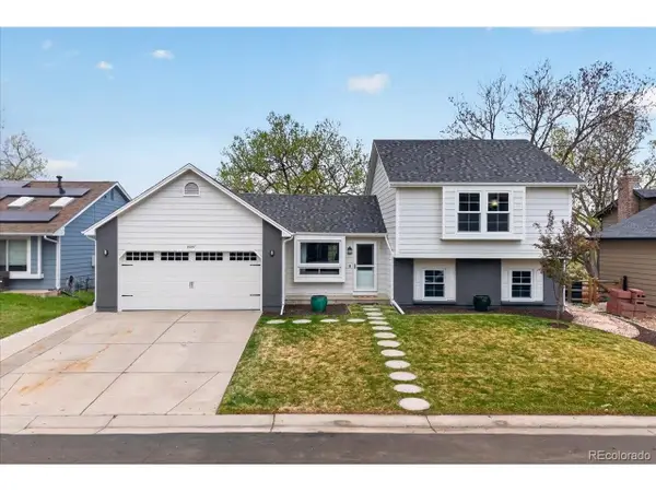 8697 Aspen Cir, Parker, CO 80134