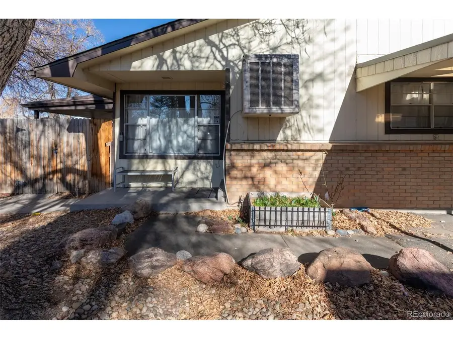 4 Nome Way #D, Aurora, CO 80012 - #3