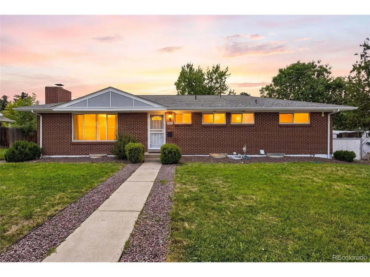 6985 S Ash Cir, Littleton, CO 80122 - #1