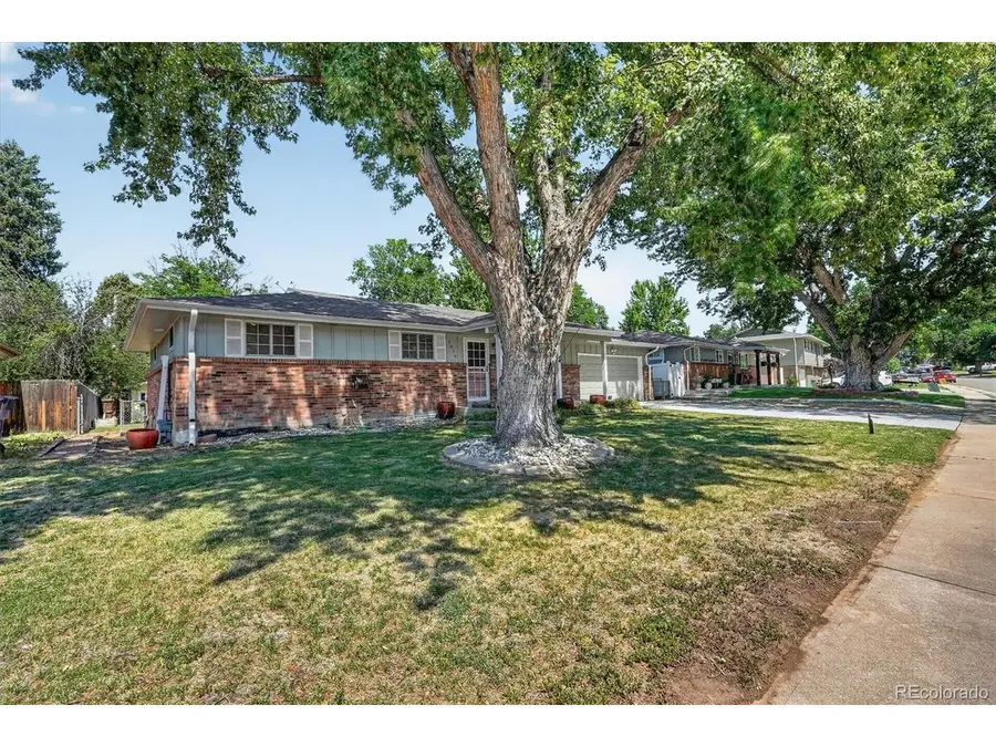3019 S Eaton Street, Denver, CO 80227 - #2