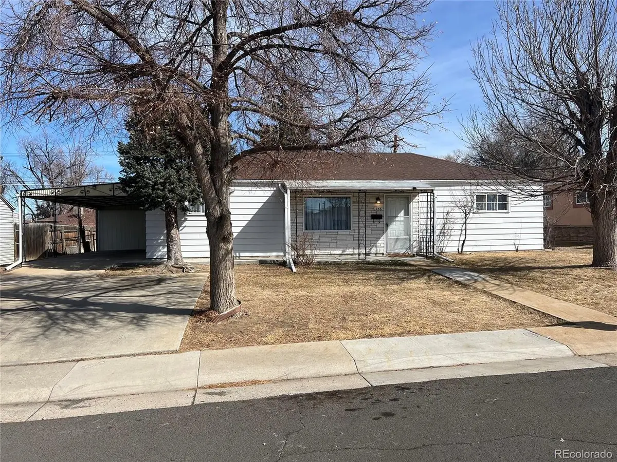 756 Vaughn St, Aurora, CO 80011 - #1