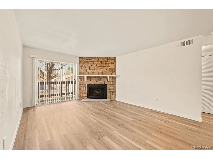 1840 S Pitkin Cir #A, Aurora, CO 80017 - Image #2