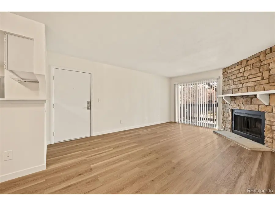 1840 S Pitkin Cir #A, Aurora, CO 80017 - Image #3