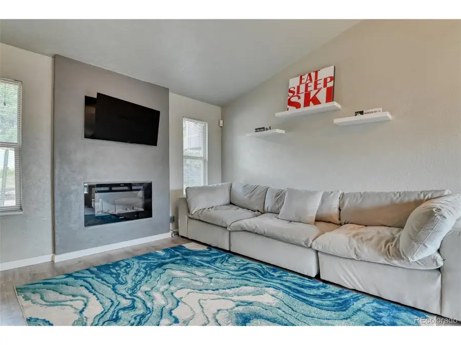 1420 Territory Trl, Colorado Springs, CO 80919 - #3