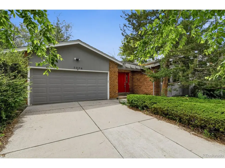 7774 S Oneida Ct, Centennial, CO 80112 - #2