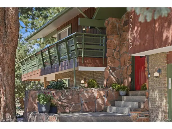 9705 W 73rd Pl, Arvada, CO 80005
