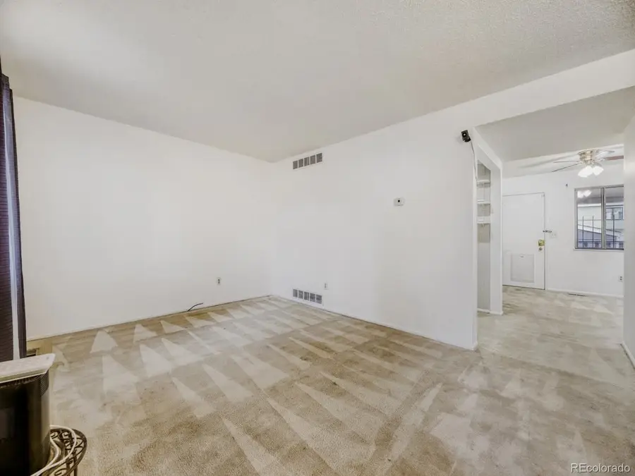 446 S Balsam St, Lakewood, CO 80226 - #3