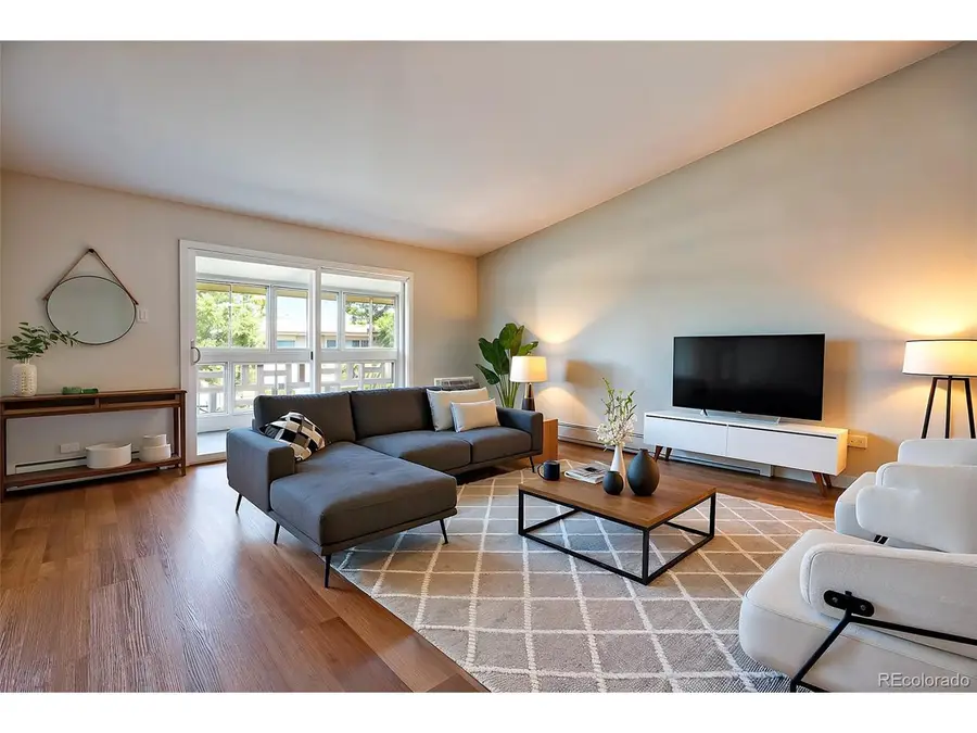 580 S Clinton St #10D, Denver, CO 80247 - Image #2
