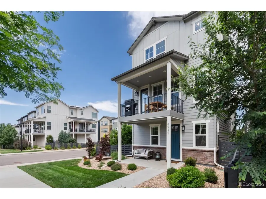 8945 Ramblestone St, Highlands Ranch, CO 80129 - #2