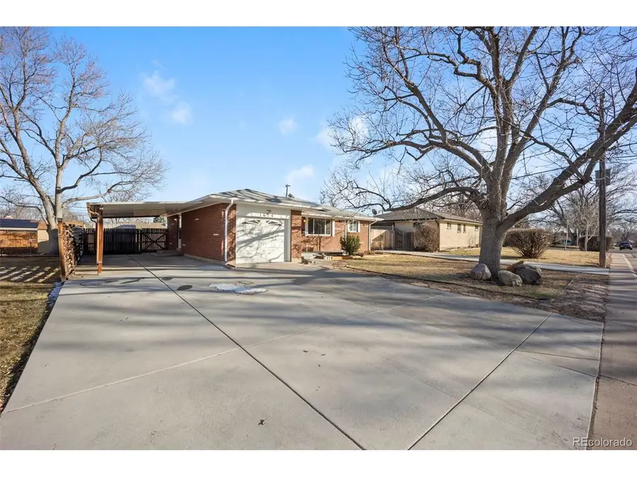 1676 S Dover Ct, Lakewood, CO 80232 - Image #2