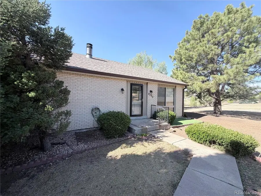 4292 W Pondview Dr, Littleton, CO 80123 - #2