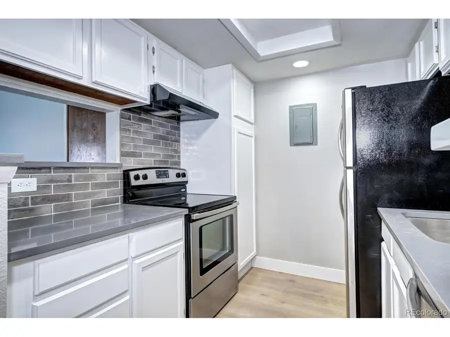 18391 E Kepner Pl #103, Aurora, CO 80017 - Image #2