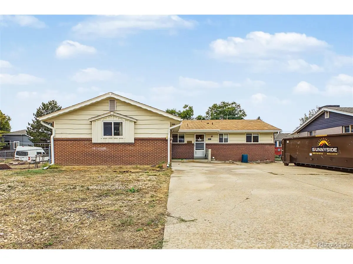 8111 Chase Dr, Arvada, CO 80003 - #1