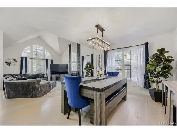 211 Durham Ct, Castle Pines, CO 80108