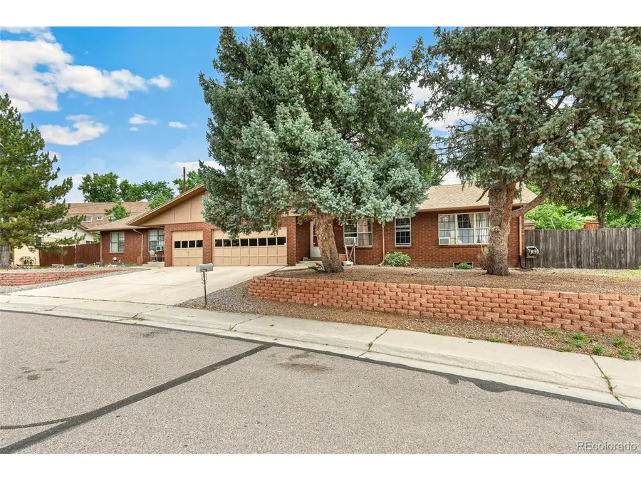 10685 W 12th Pl, Lakewood, CO 80215 - Image #2