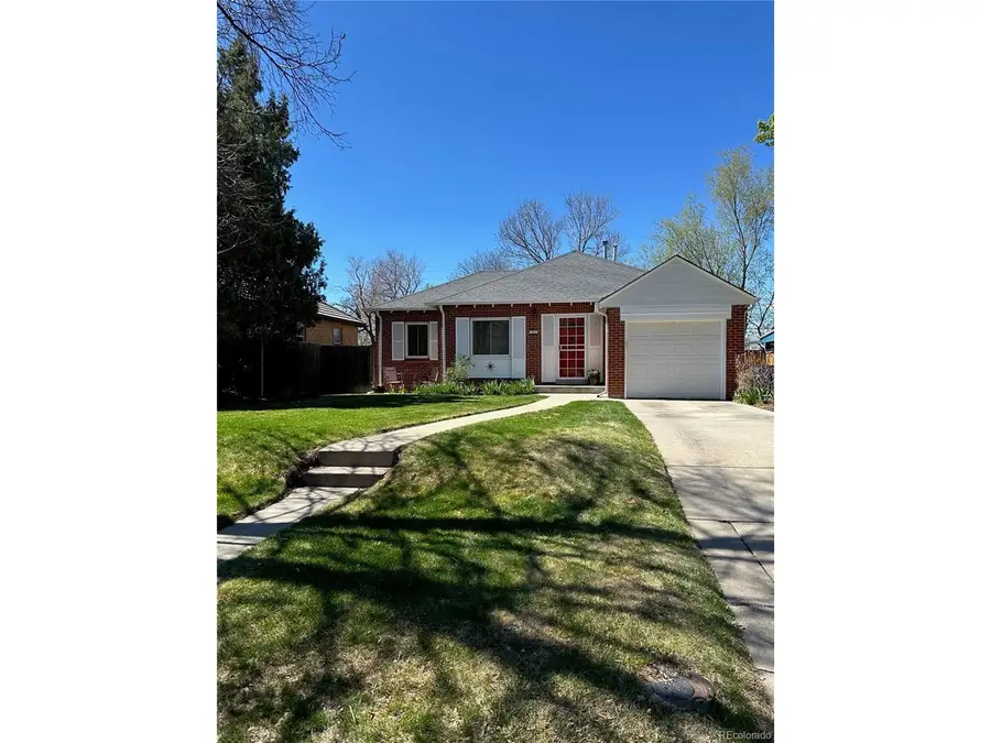 1381 Newport St, Denver, CO 80220 - #2