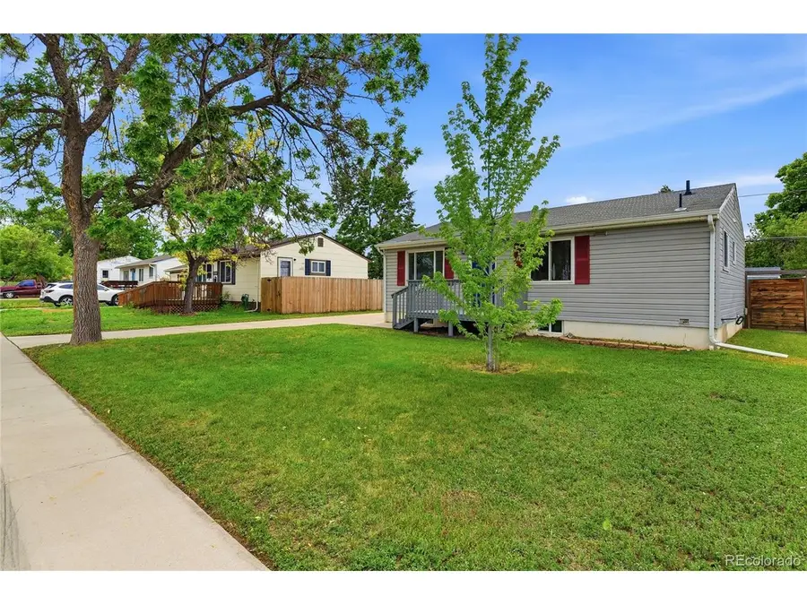 3727 S Grove St, Englewood, CO 80110 - #3