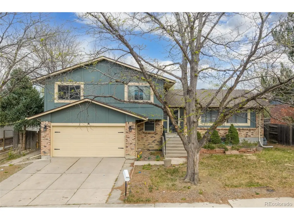 2664 S Richfield St, Aurora, CO 80013 - #1