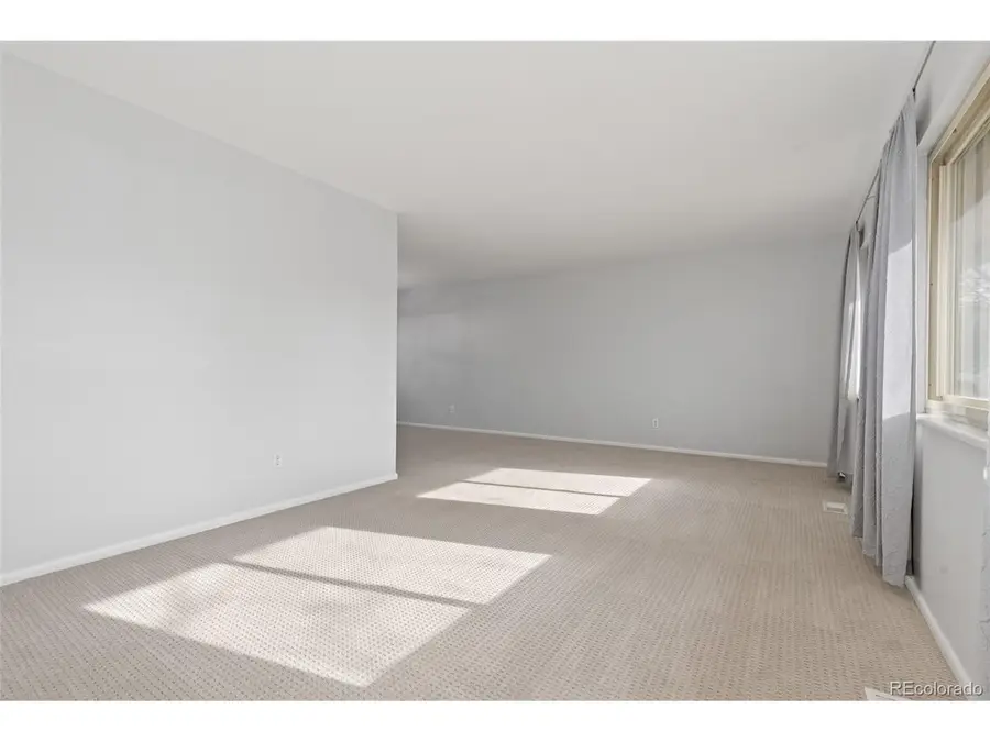 2664 S Richfield St, Aurora, CO 80013 - #3