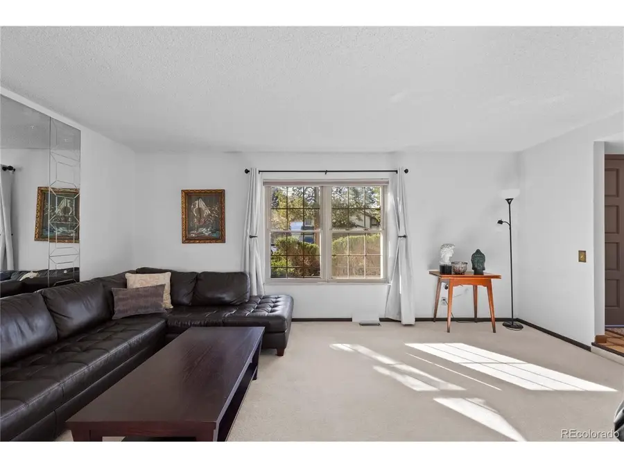 3704 S Mission Pkwy, Aurora, CO 80013 - #2