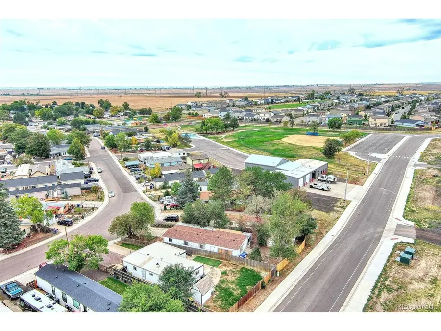 217 Glen Ayre St, Dacono, CO 80514 - #3