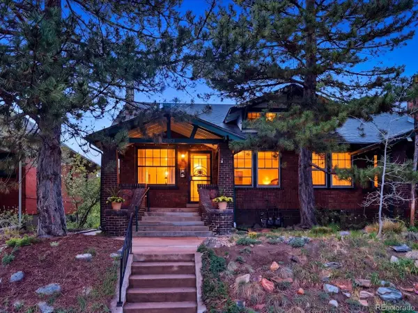 4283 Hooker St, Denver, CO 80211