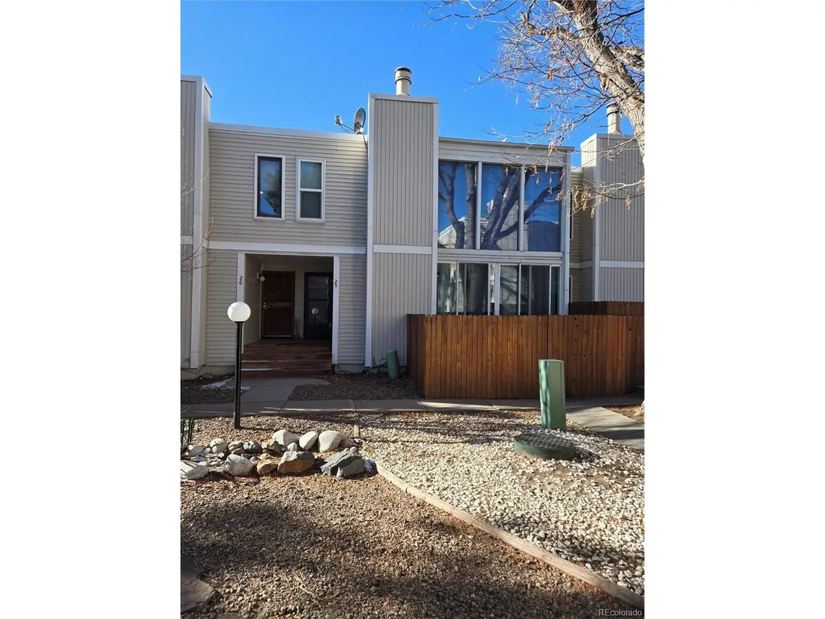 1050 S Monaco Pkwy #25, Denver, CO 80224 - Image #1