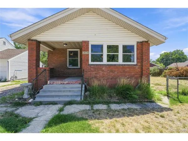 2824 S Logan St, Englewood, CO 80113