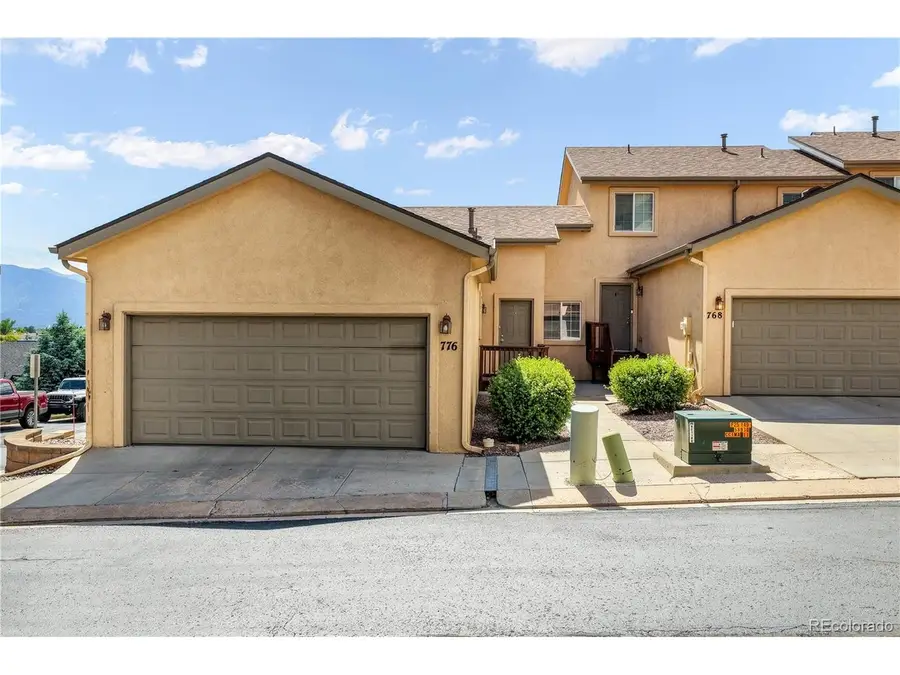 776 Bosque Vista Pt, Colorado Springs, CO 80916 - #2