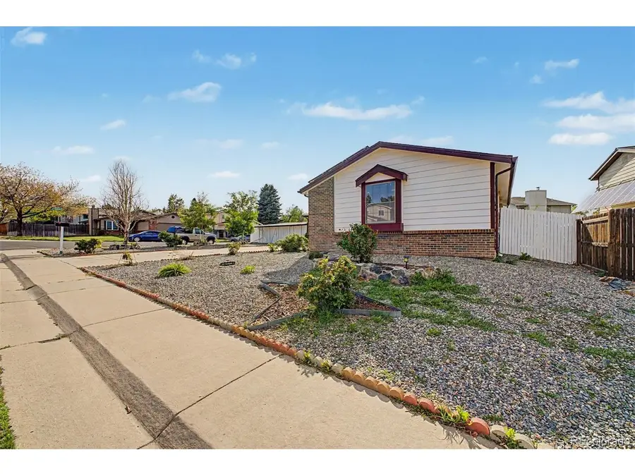 2757 S Salida St, Aurora, CO 80013 - #2