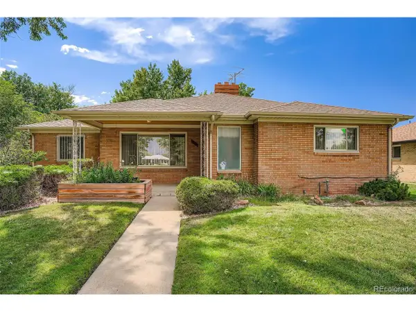 3045 N Monaco Pkwy, Denver, CO 80207