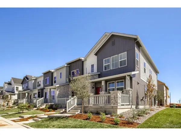 350 N Bersshine Ct, Watkins, CO 80137
