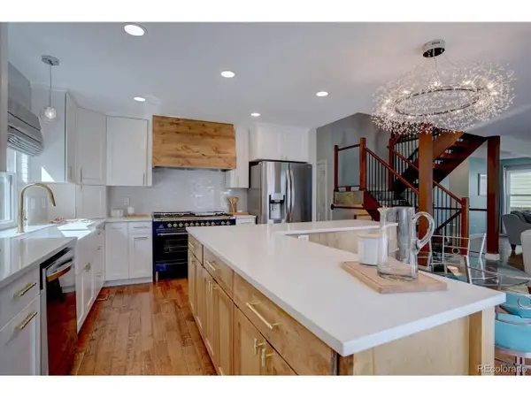 8140 S Storm King Peak, Littleton, CO 80127