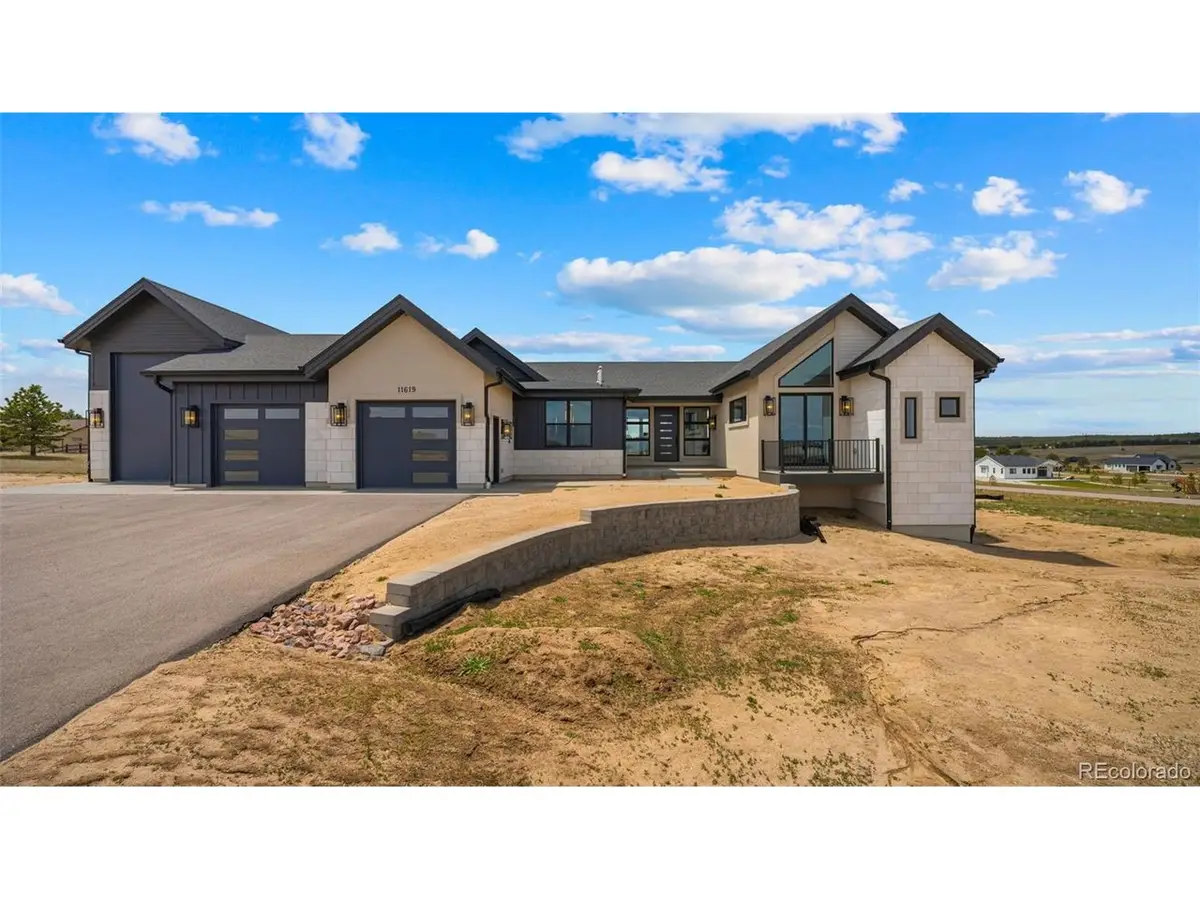 11619 Rambling Rd, Colorado Springs, CO 80908 - #1