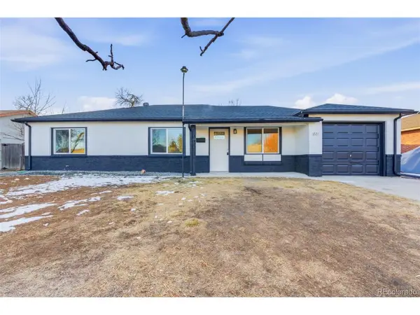 821 Salem St, Aurora, CO 80011