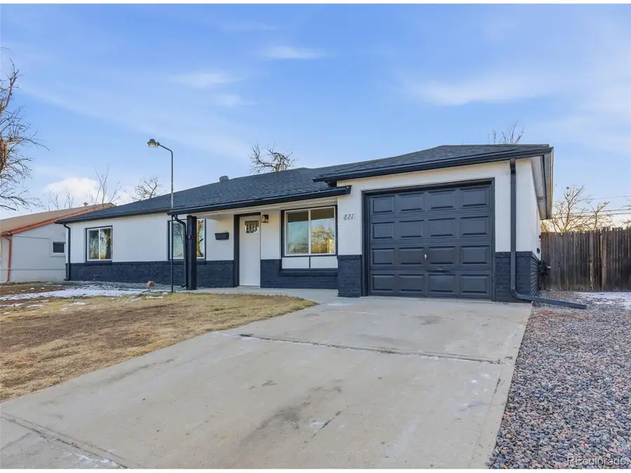 821 Salem St, Aurora, CO 80011 - Image #2