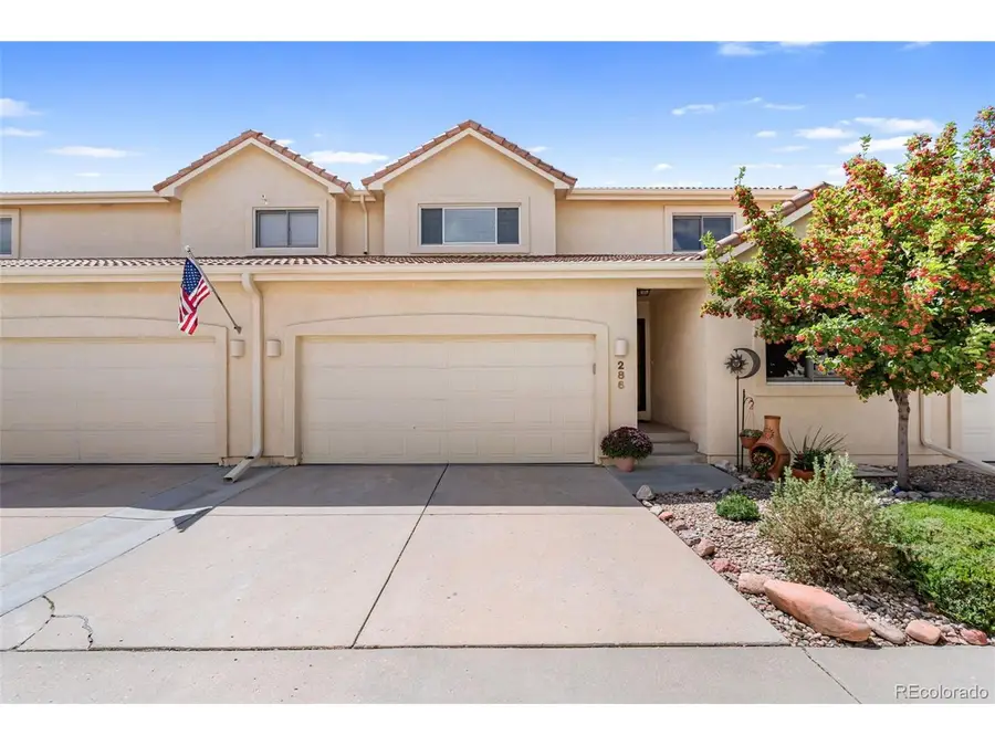 286 Luxury Ln, Colorado Springs, CO 80921 - Image #2