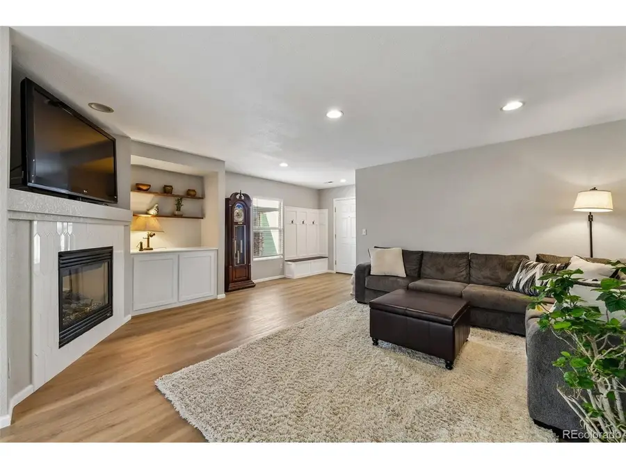 6052 Wescroft Ave, Castle Rock, CO 80104 - #3