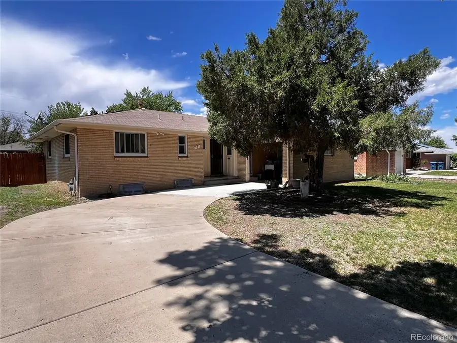 535 Kenton St, Aurora, CO 80010 - #2