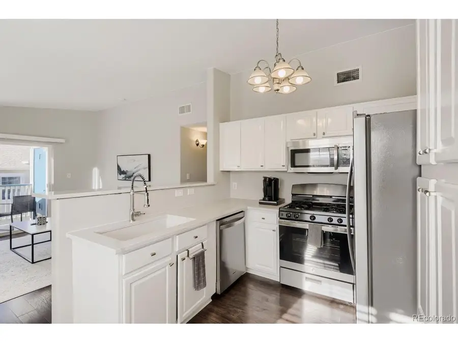 3855 Canyon Ranch Rd #202, Highlands Ranch, CO 80126 - #3