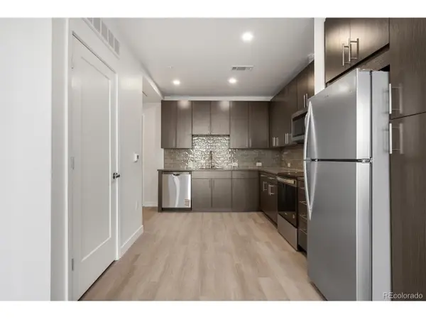 639 29th St #211, Denver, CO 80205