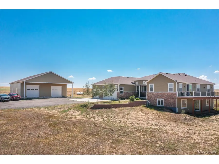 2394 S Manila Rd, Bennett, CO 80102 - #2