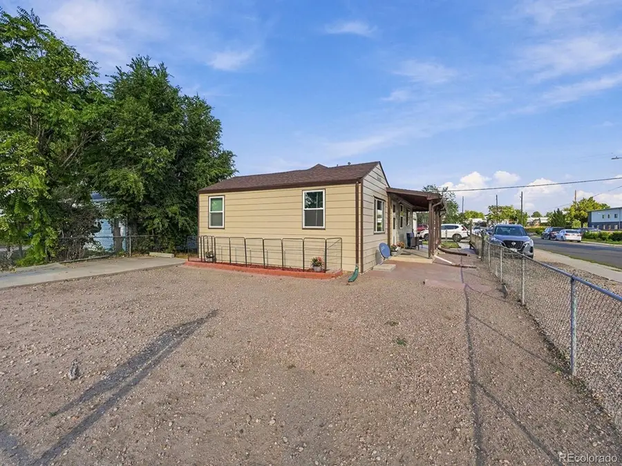 7000 Grape St, Commerce City, CO 80022 - #2