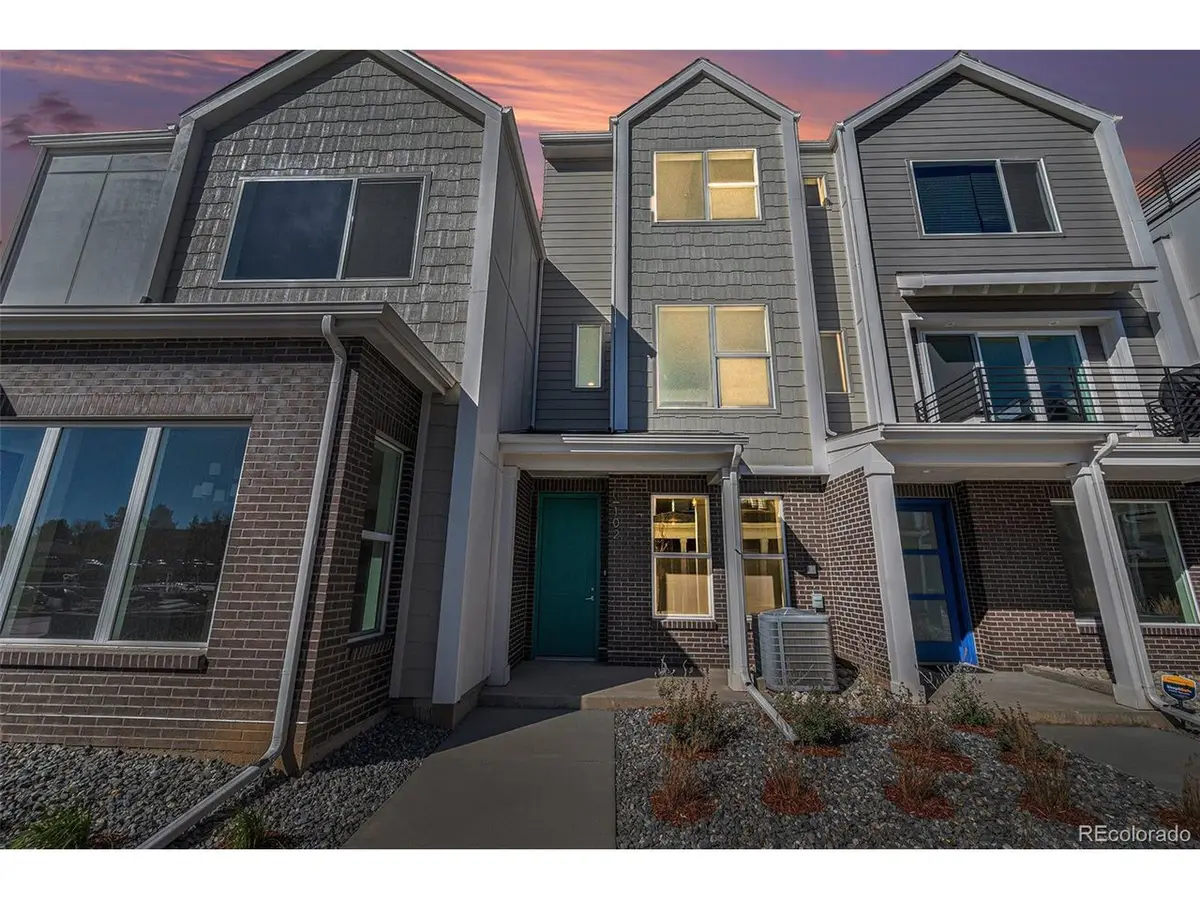 888 S Valentia St #11-102, Denver, CO 80247 - Image #1