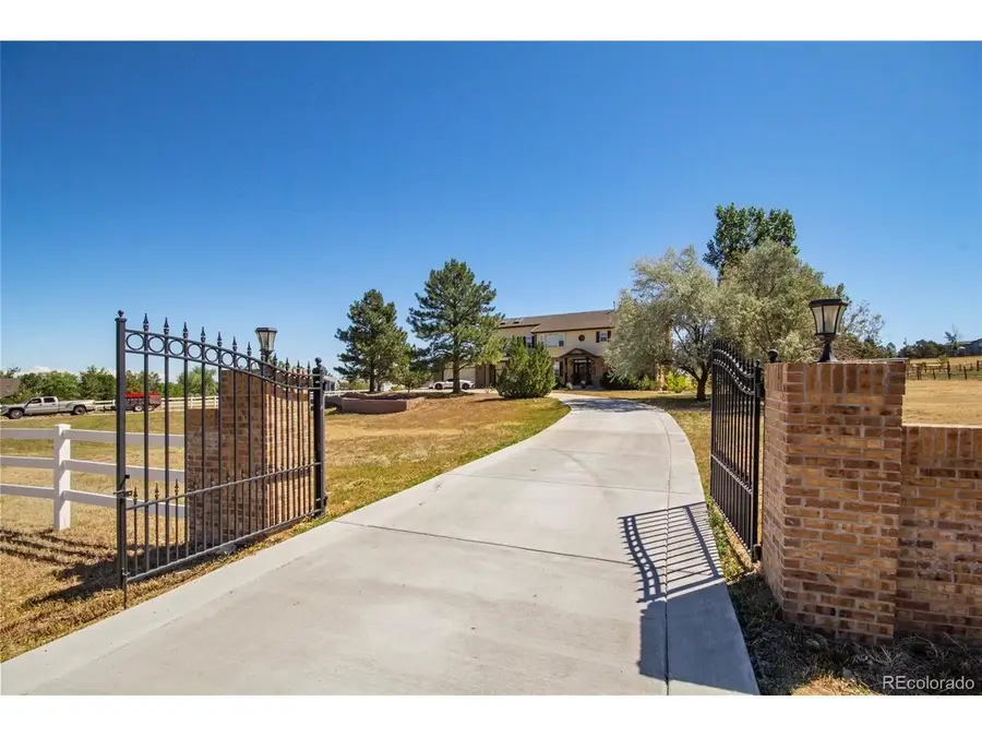 7348 S Ireland Way, Centennial, CO 80016 - Image #3