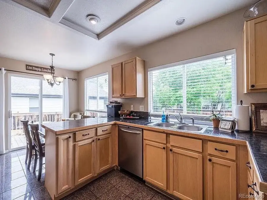 7053 Leopard Dr, Littleton, CO 80124 - #3