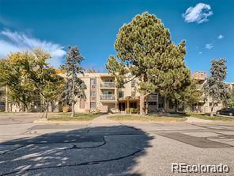 1300 S Parker Rd #296, Four Square Mile, CO 80231 - Image #3